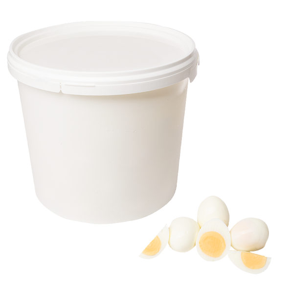 Eier, gekocht und geschält in Lake, Bodenhaltung