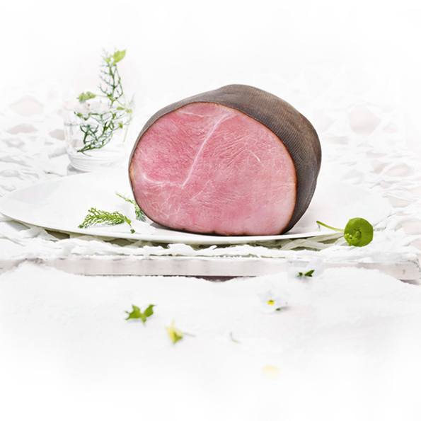 Schwarzrauchschinken Schweinenuss gegart und geräuchert
